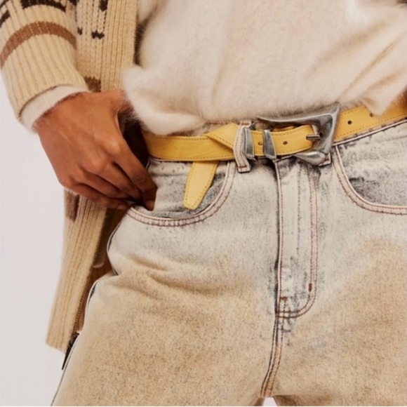 Free People Billie Leather Belt in Yellow - Picture 1 of 4